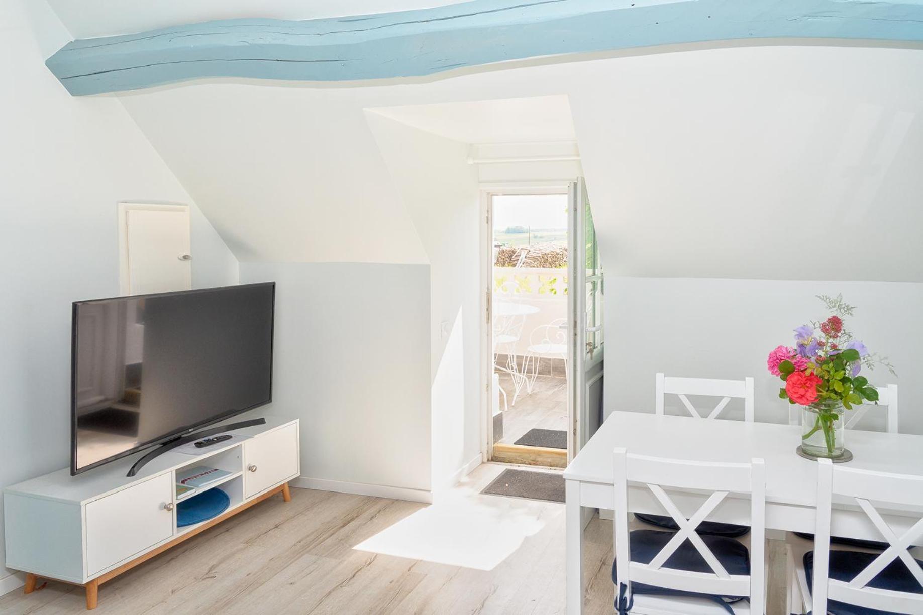 Gite De Charme, Grand Confort Marolles-sous-Lignieres Exterior photo